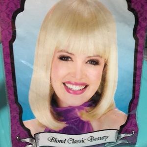 Blonde party city wig